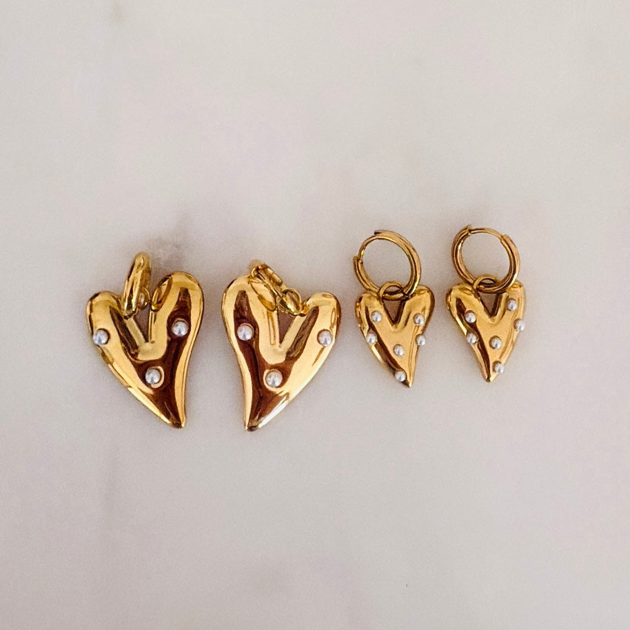 PEARL HEART oorbellen SMALL