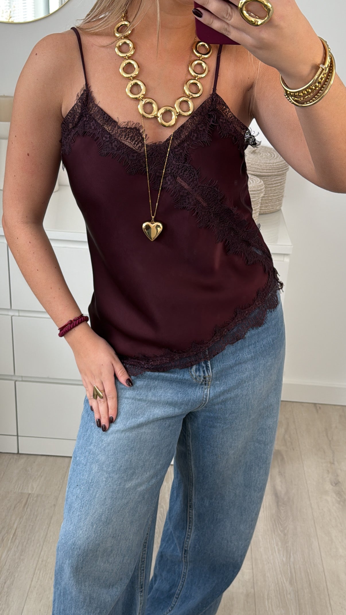 Lace Top Bordeaux