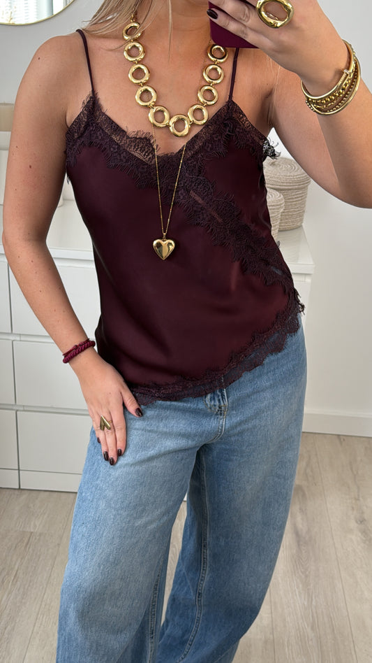 Lace Top Bordeaux
