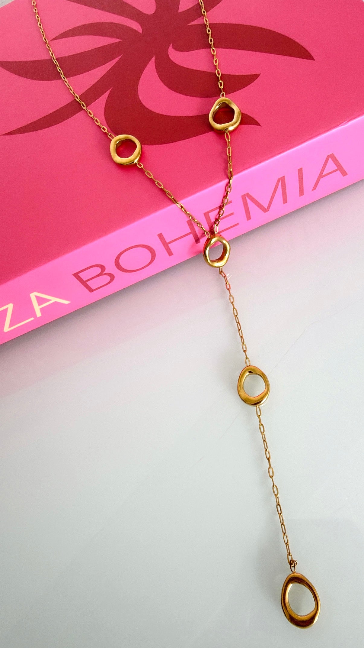 Y AROUND ketting